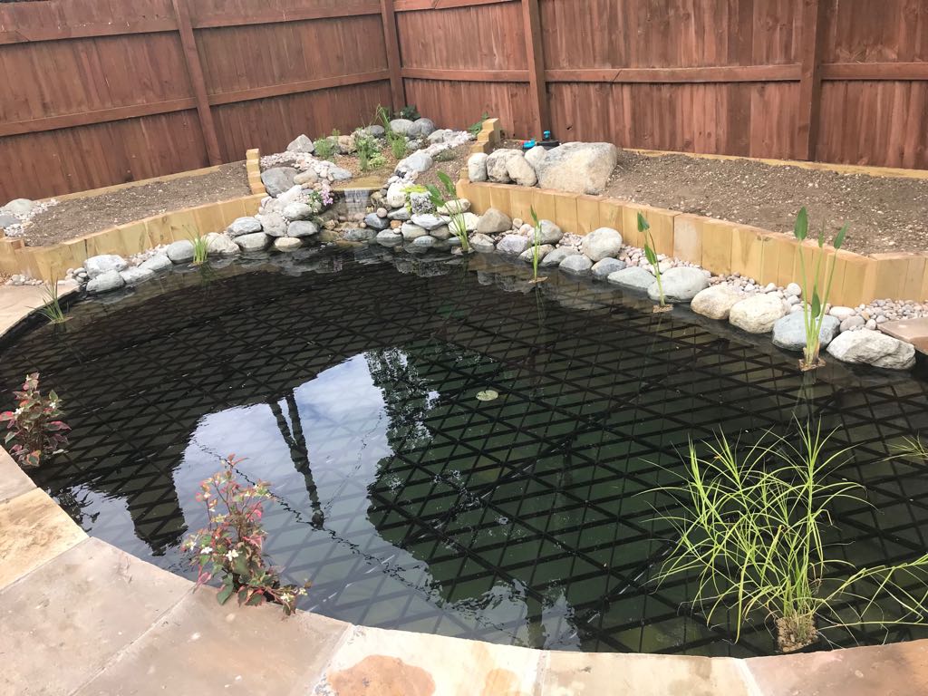 Fully Fitted Diamondeck Safety Grid